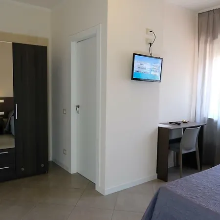 فندق مبيت وإفطار Grandangolo Preturo