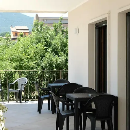 Grandangolo فندق مبيت وإفطار Preturo